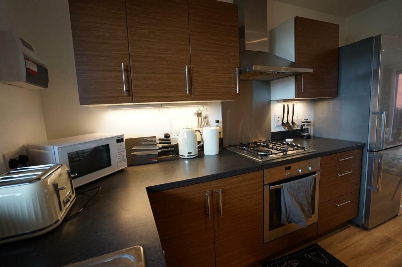 Perfectly Located Stunning Apartment Лондон Екстериор снимка